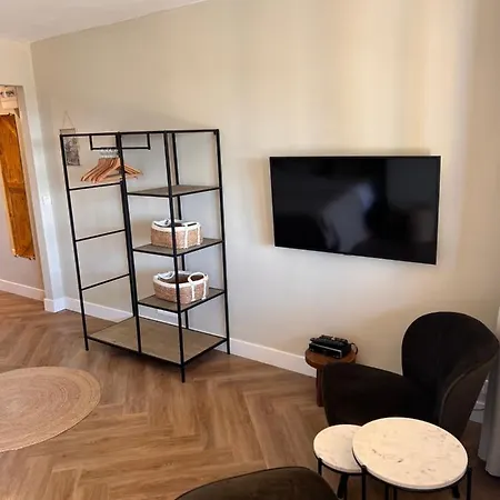 Apartment Le Mouron Rouge