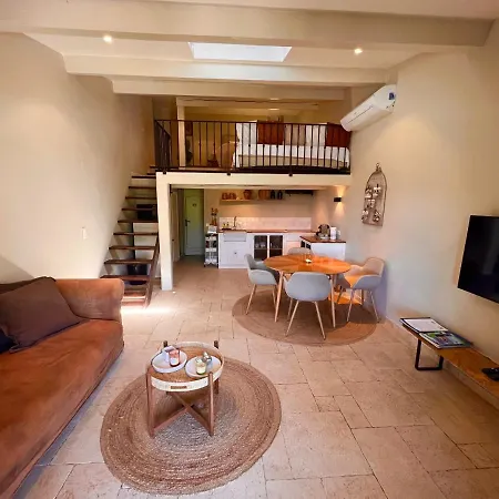 Apartment Le Mouron Rouge