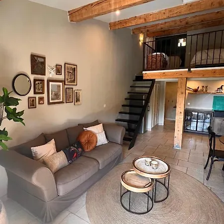 Apartment Le Mouron Rouge *